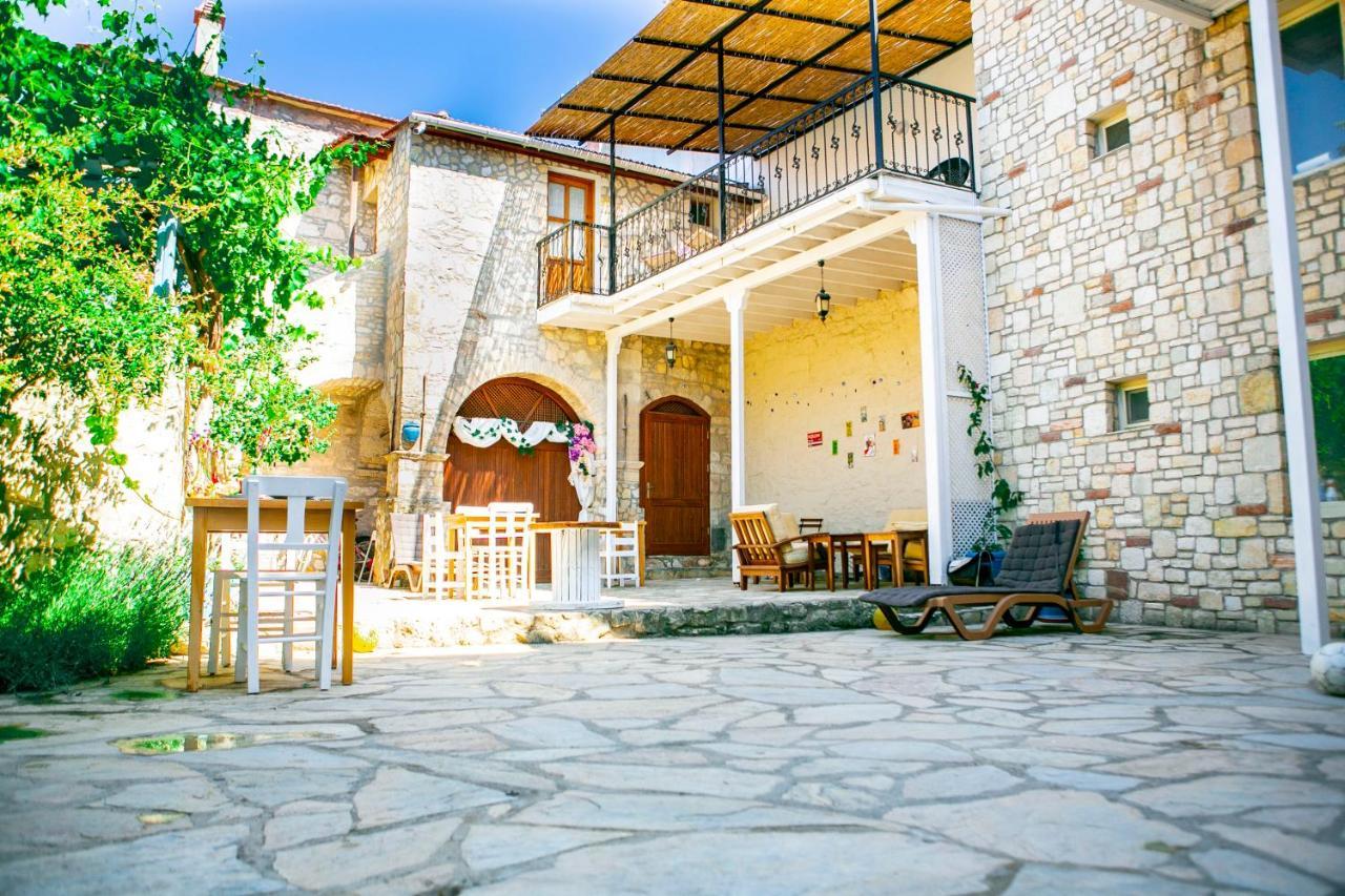 Annemin Harabesi Otel Cesme Exterior photo