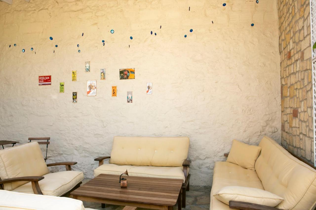 Annemin Harabesi Otel Cesme Exterior photo